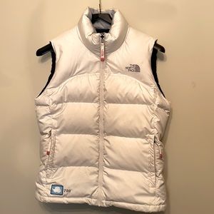 The North Face 700 vest